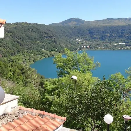 Relax Sul Lago * Genzano di Roma